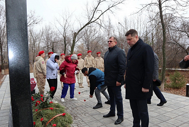 В Новосергиевке открыли мемориал памяти земляков – бойцов СВО